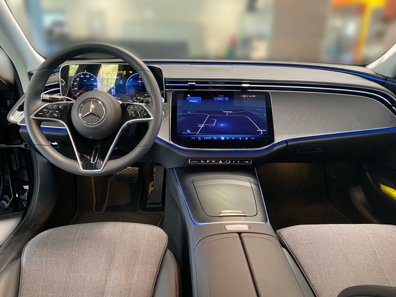 Mercedes-Benz E-Klasse – Bild 10