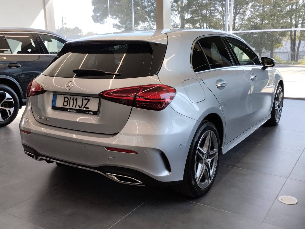 Imagem do ve&iacute;culo 9 / 15