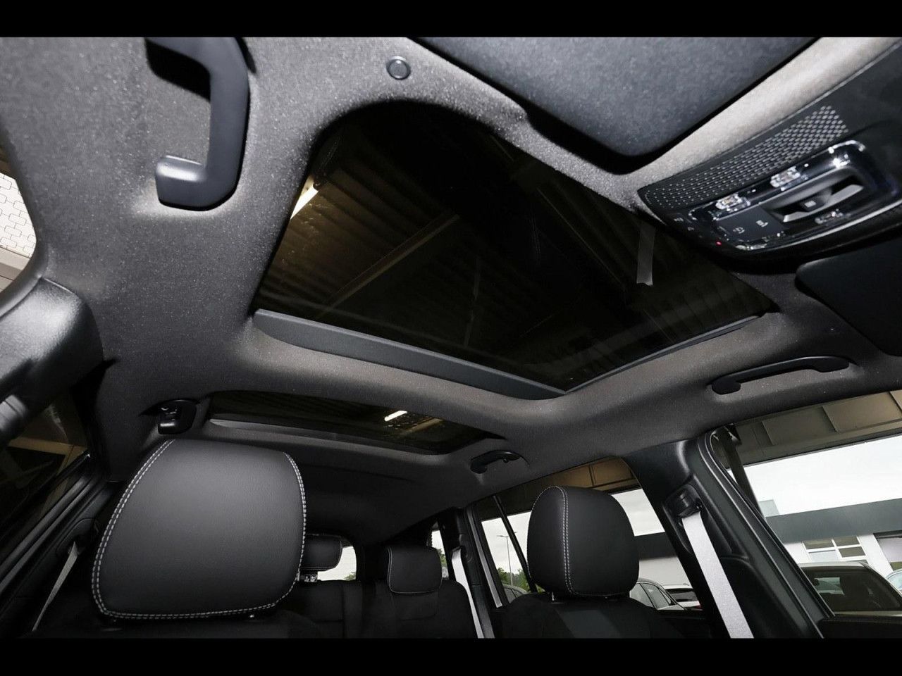 Mercedes-Benz GLB – Bild 7