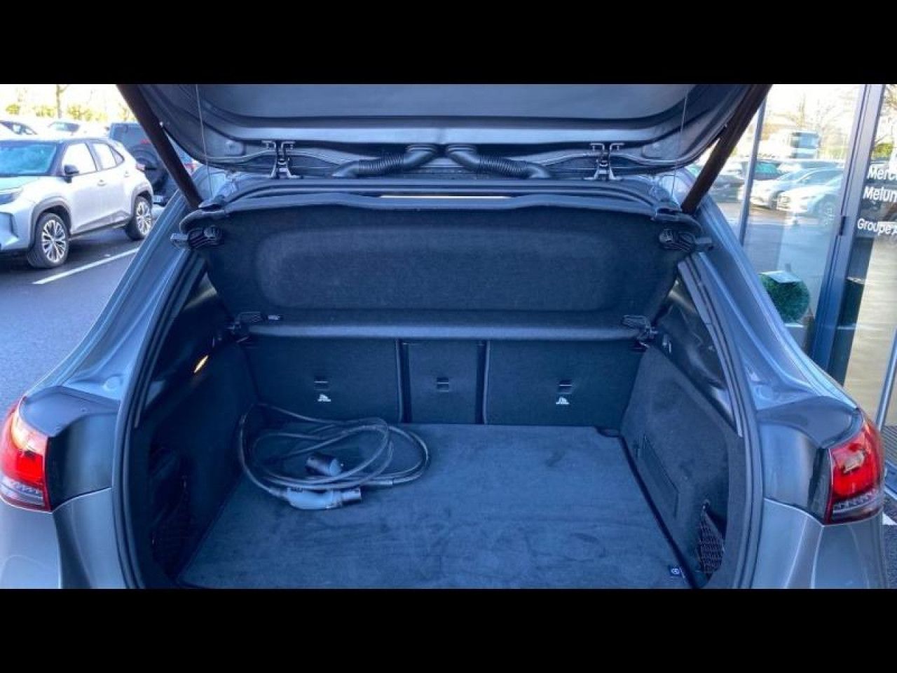 Photo du v&eacute;hicule 14 / 18