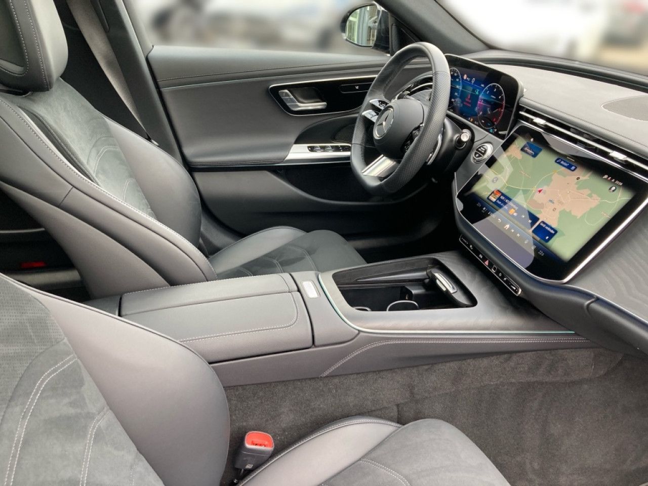 Mercedes-Benz E-Klasse – Bild 10