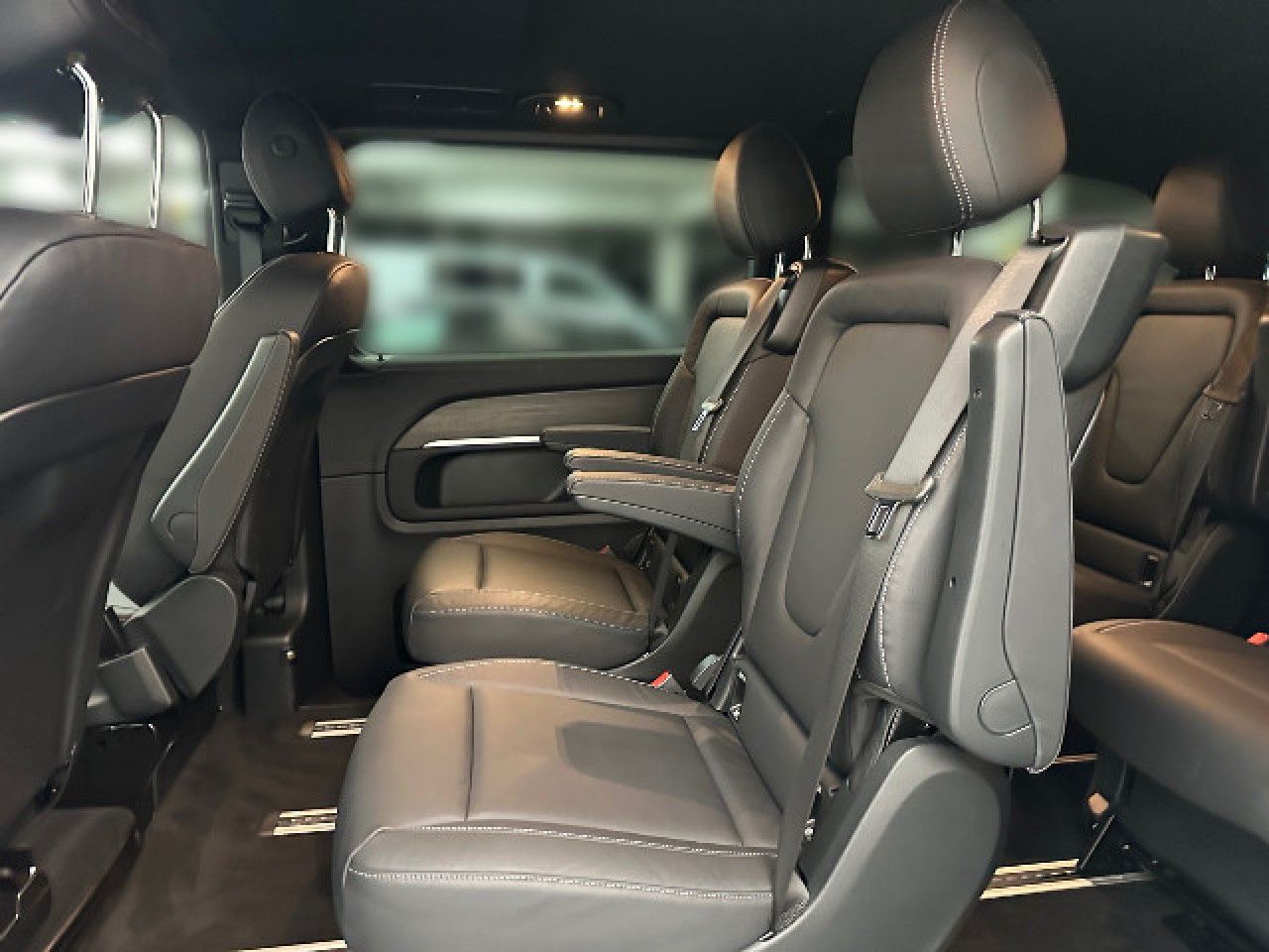 Mercedes-Benz EQV – Bild 12