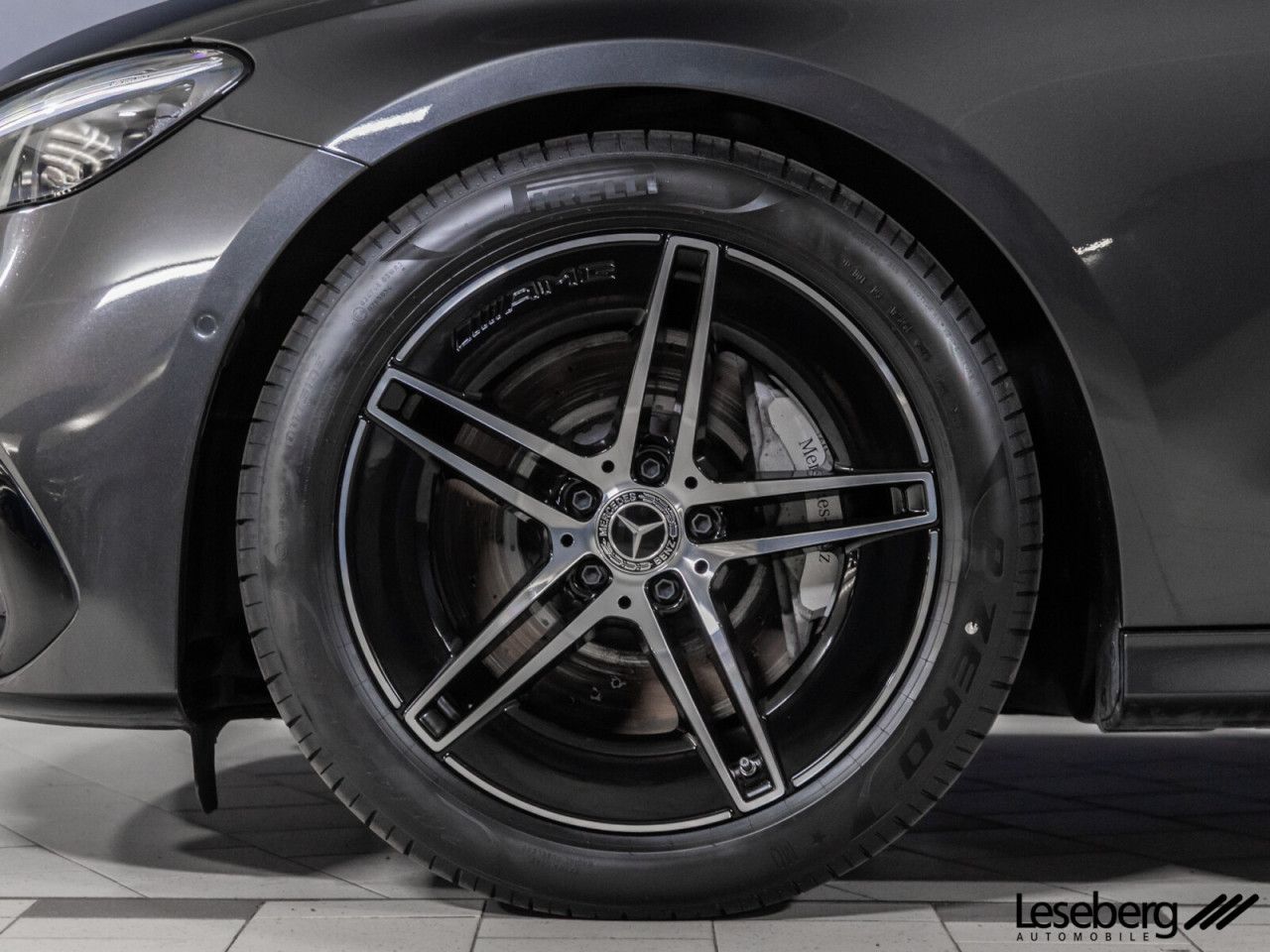 Mercedes-Benz E-Klasse – Bild 7