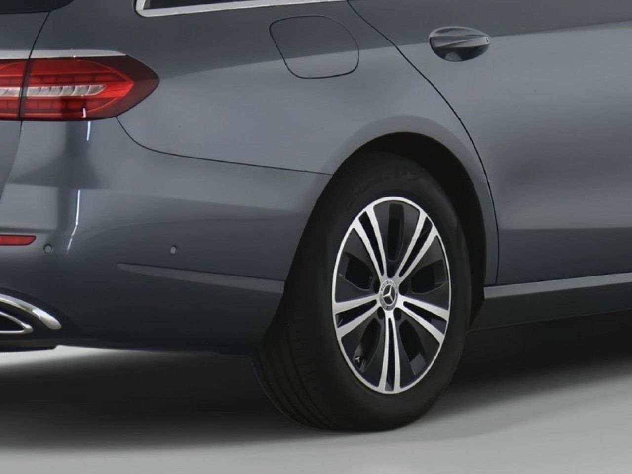 Mercedes-Benz E-Klasse – Bild 4