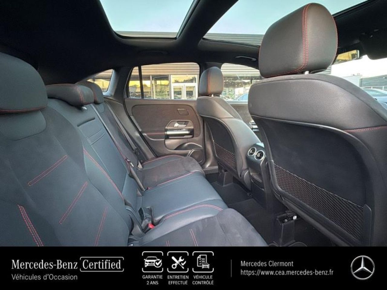 Photo du v&eacute;hicule 14 / 18