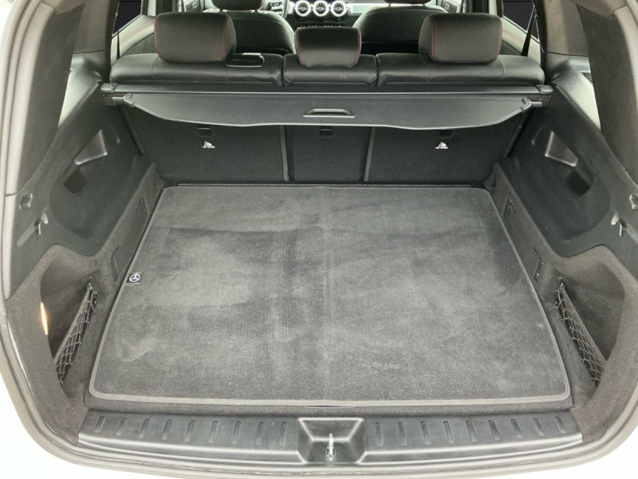 Mercedes-Benz GLB – Bild 15