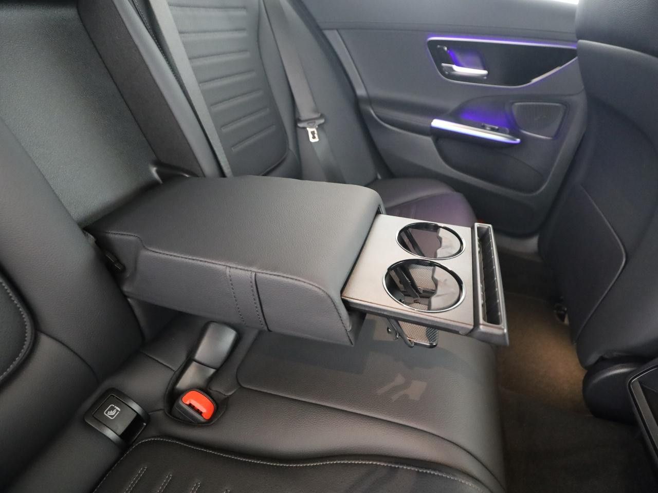 Mercedes-Benz C-Klasse – Bild 18