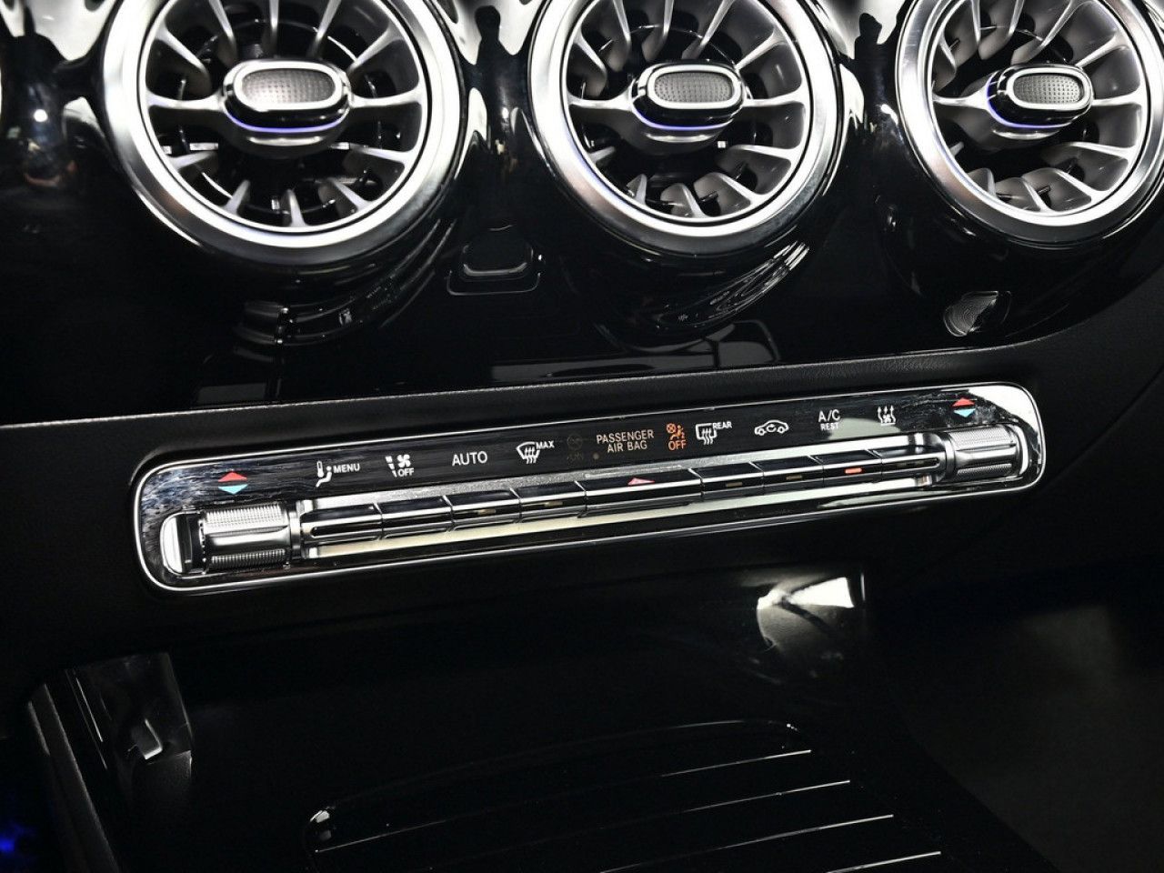 Mercedes-Benz CLA – Bild 12