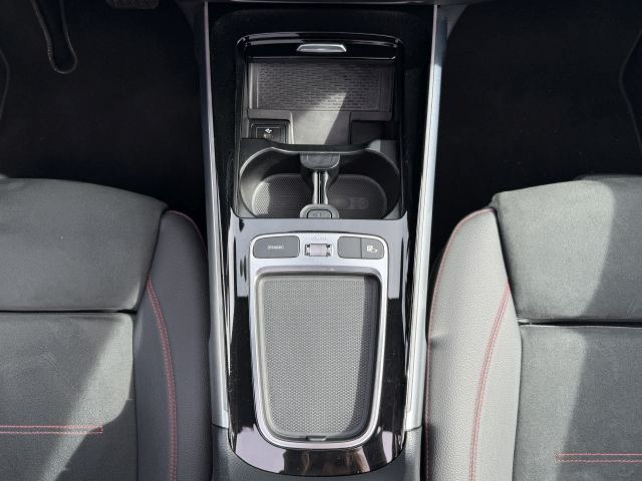 Mercedes-Benz GLB – Bild 11
