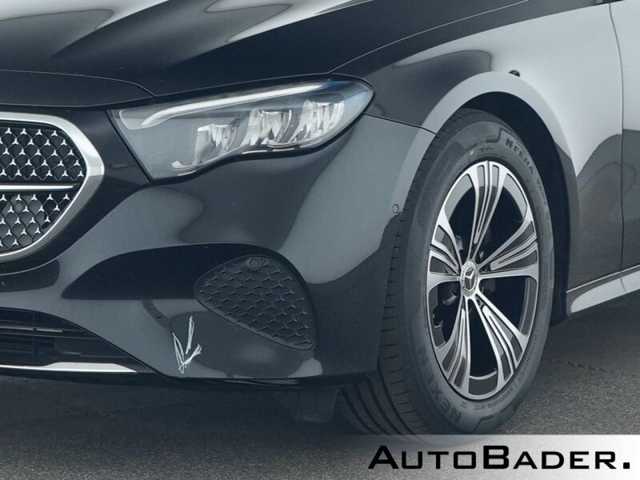 Mercedes-Benz E-Klasse – Bild 3
