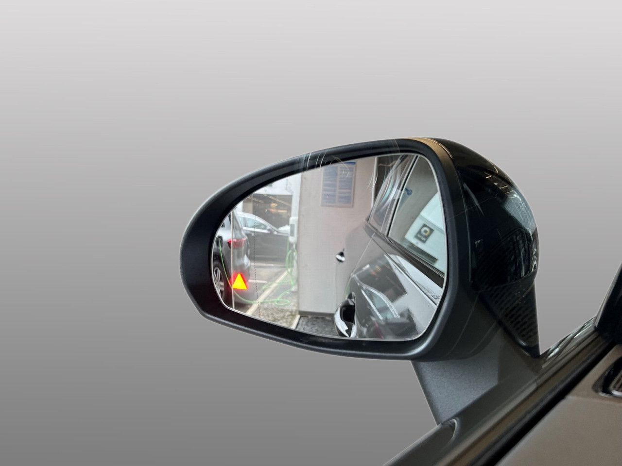 Fahrzeugbild 14 / 24