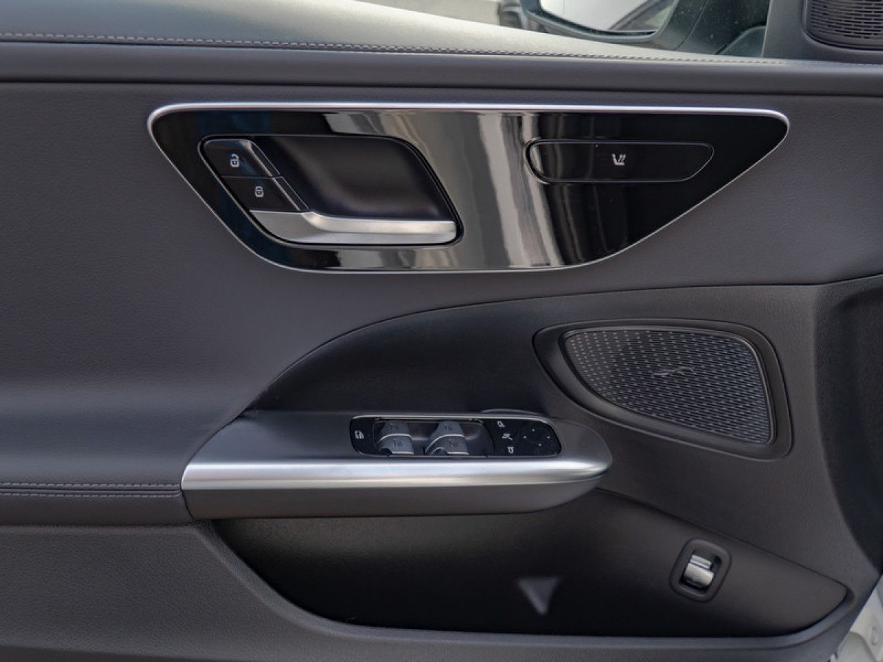Mercedes-Benz C-Klasse – Bild 10