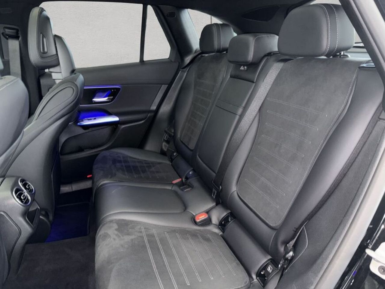 Fahrzeugbild 16 / 25