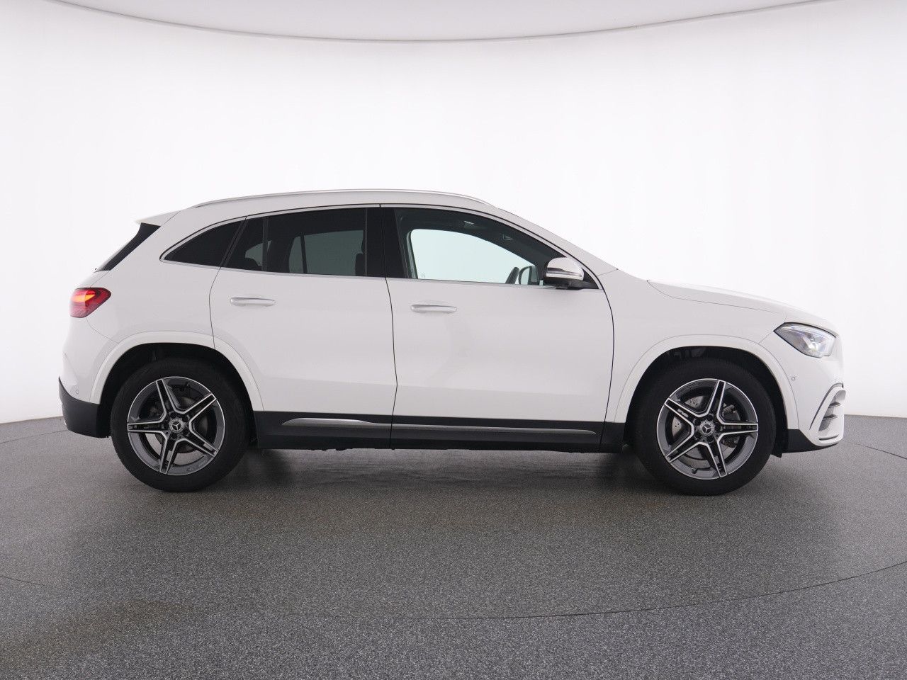 Mercedes-Benz GLA – Bild 11