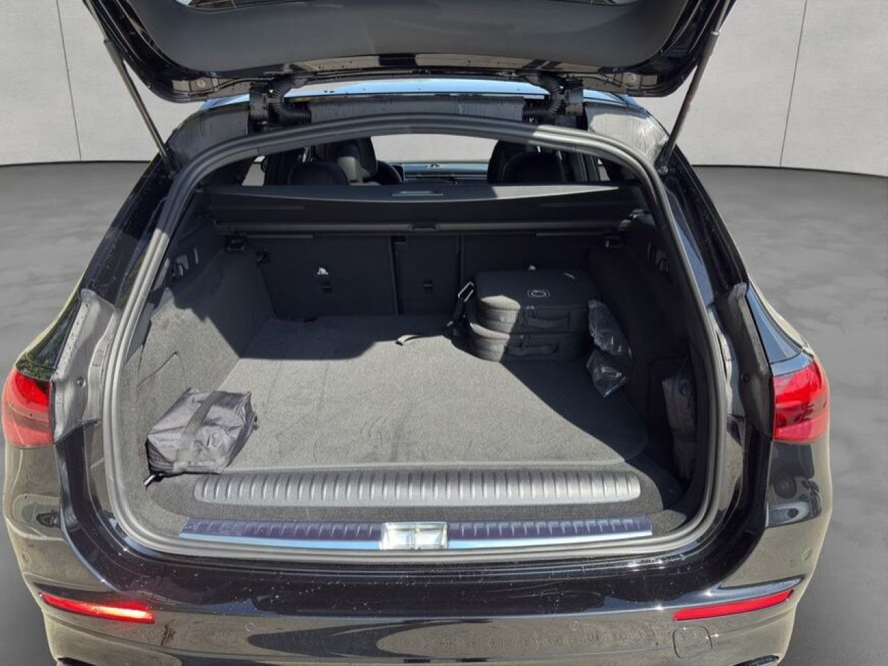 Mercedes-Benz E-Klasse – Bild 5