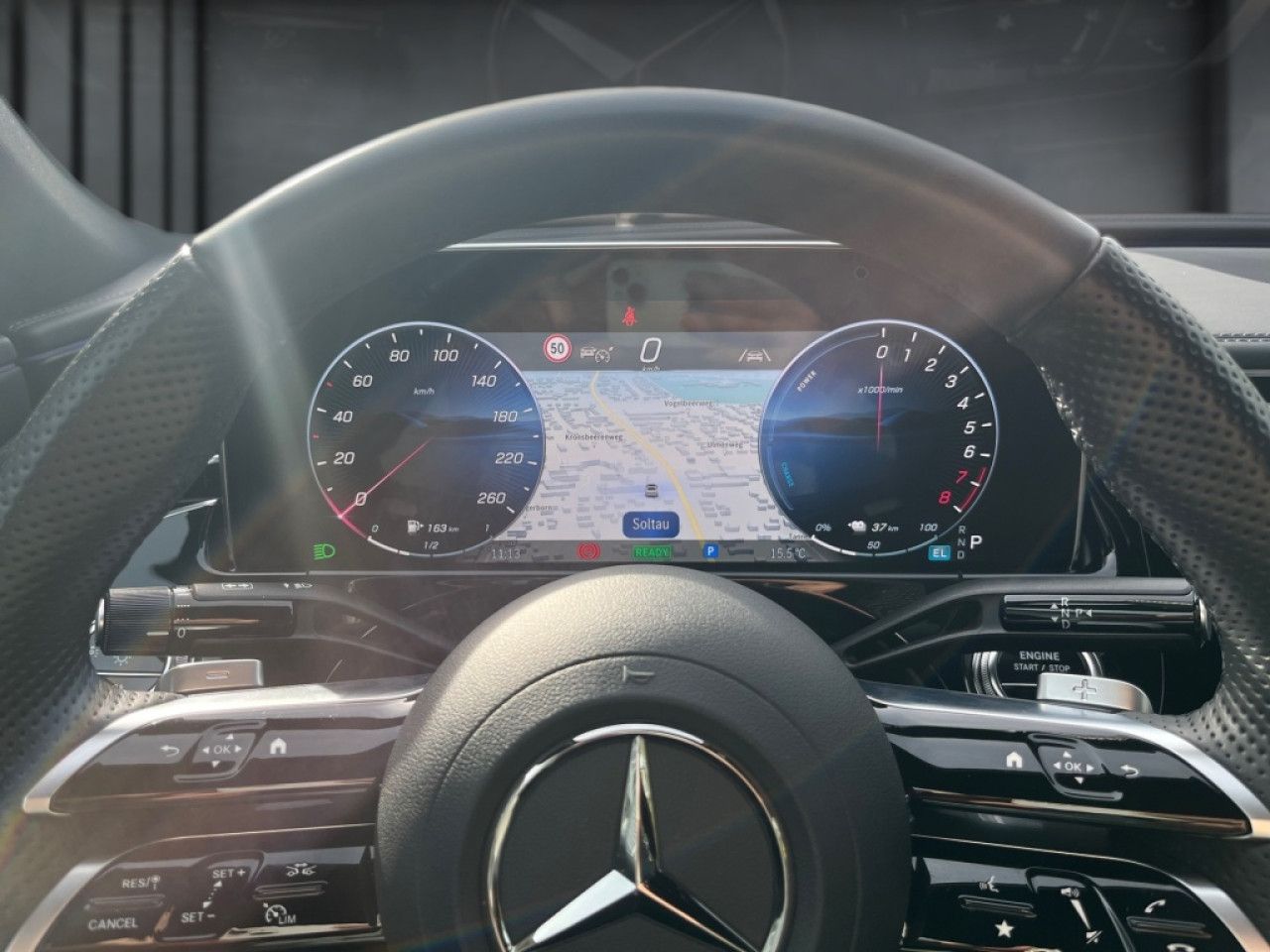 Mercedes-Benz E-Klasse – Bild 8