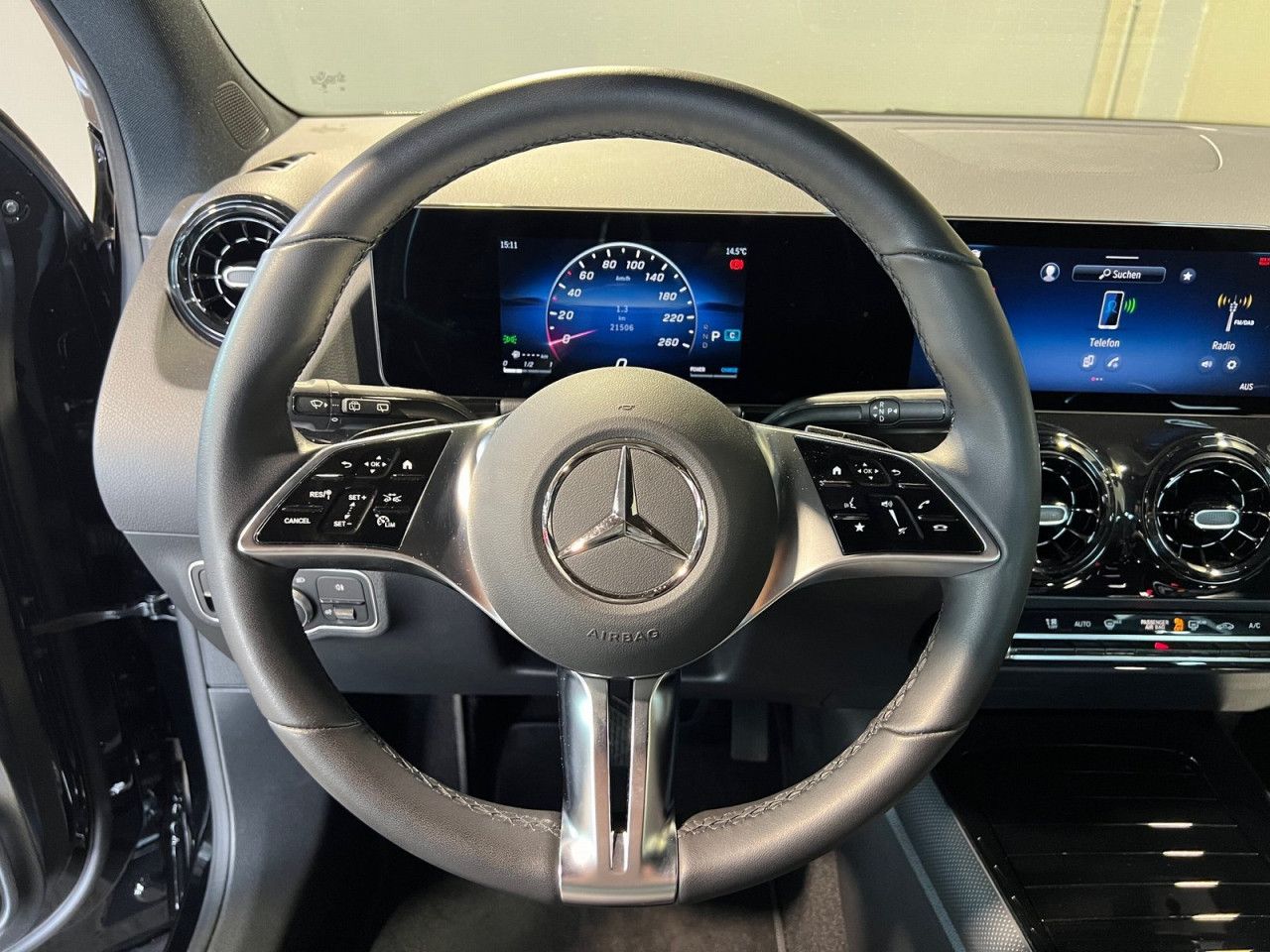 Mercedes-Benz GLA – Bild 2