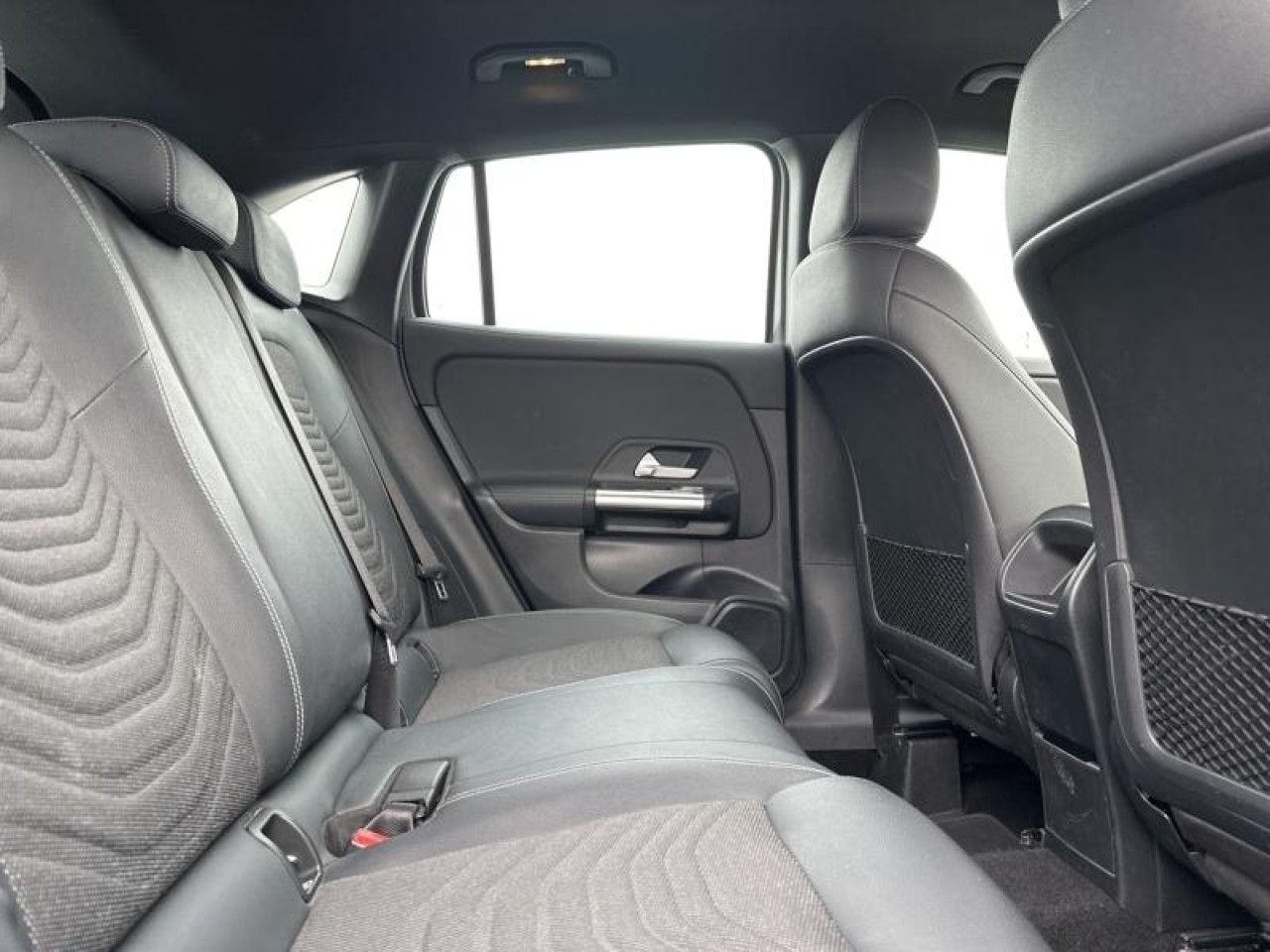 Photo du v&eacute;hicule 14 / 18