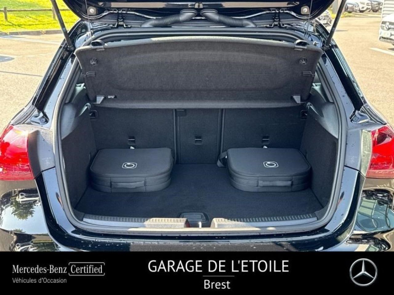 Photo du v&eacute;hicule 12 / 18