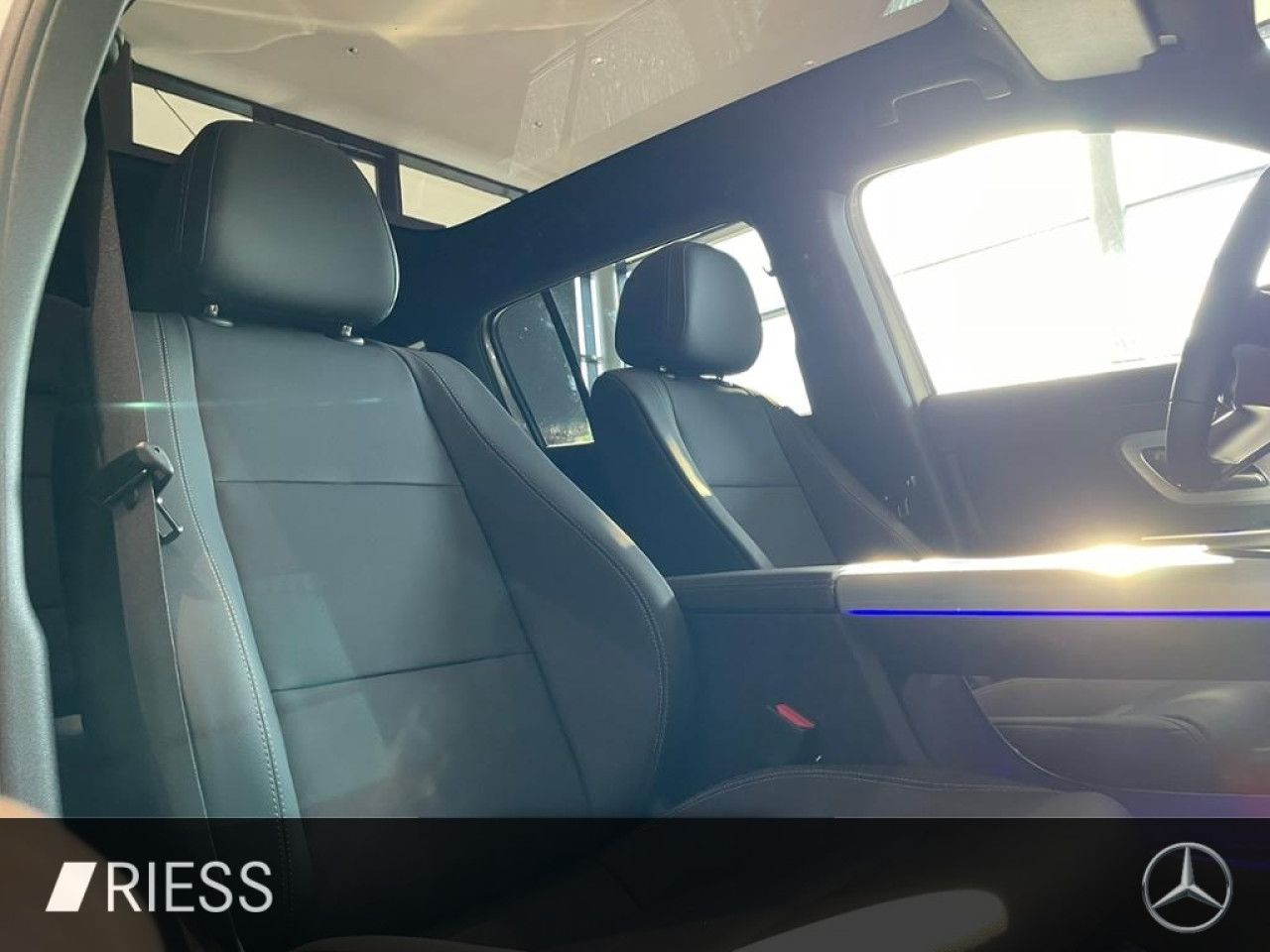Mercedes-Benz GLB – Bild 10