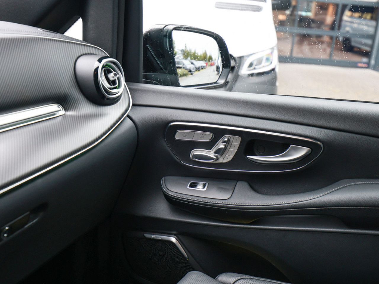 Mercedes-Benz V-Klasse – Bild 14