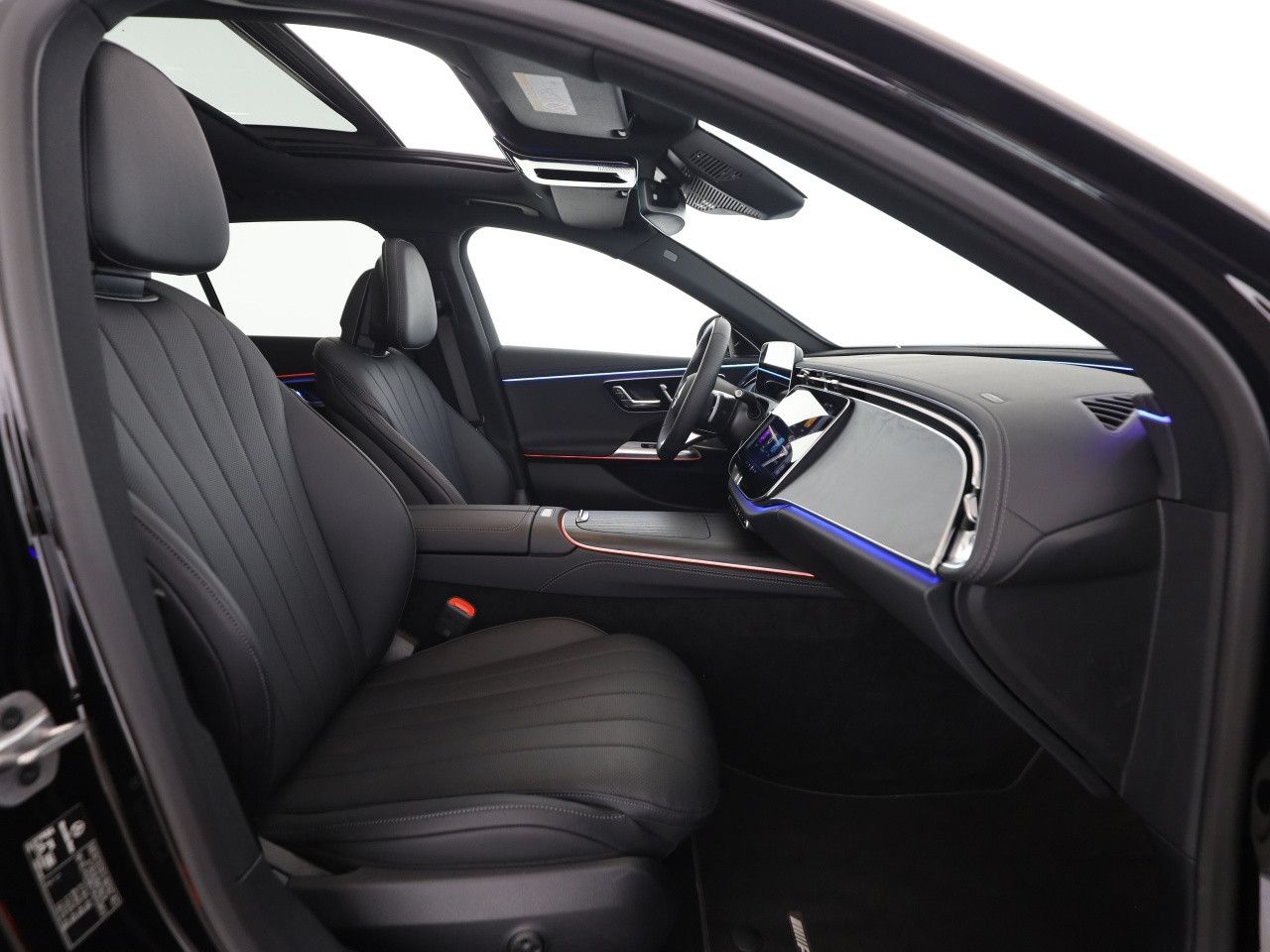 Mercedes-Benz E-Klasse – Bild 9