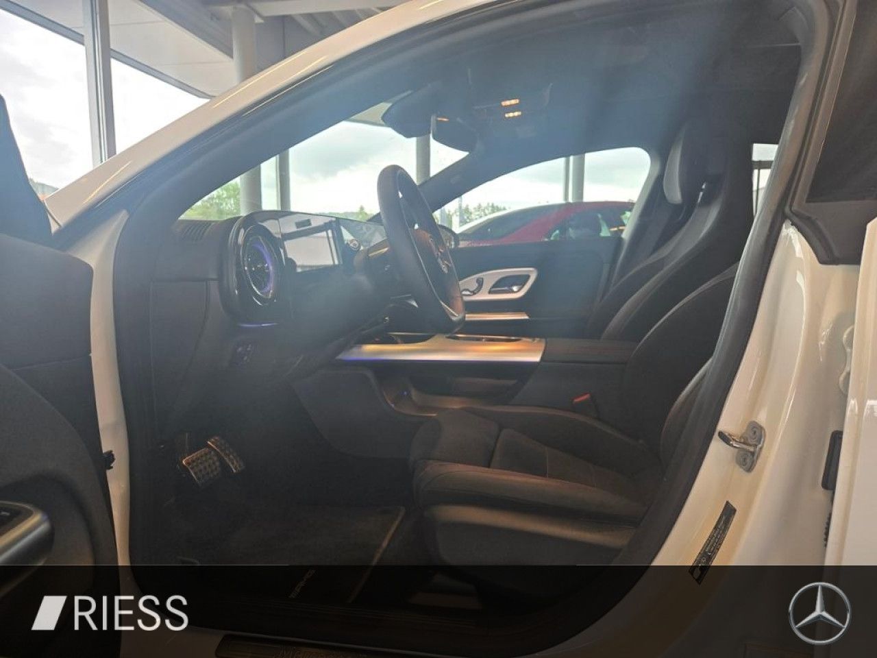 Mercedes-Benz CLA – Bild 2