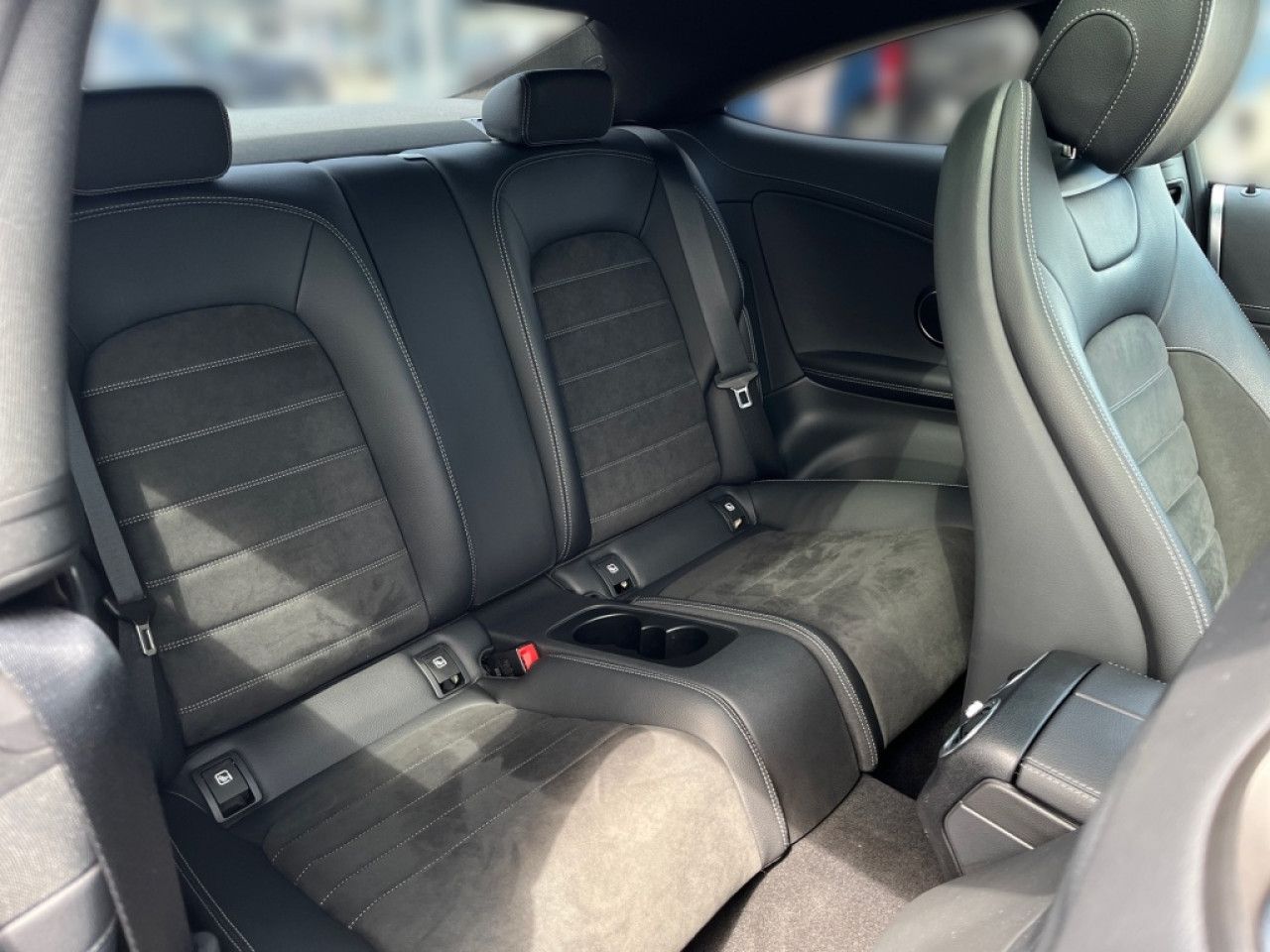 Mercedes-Benz C-Klasse – Bild 12