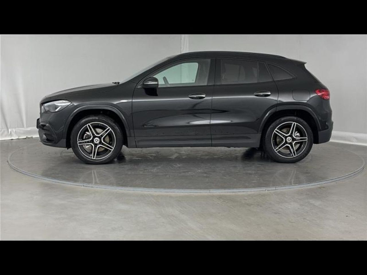 Photo du v&eacute;hicule 8 / 18