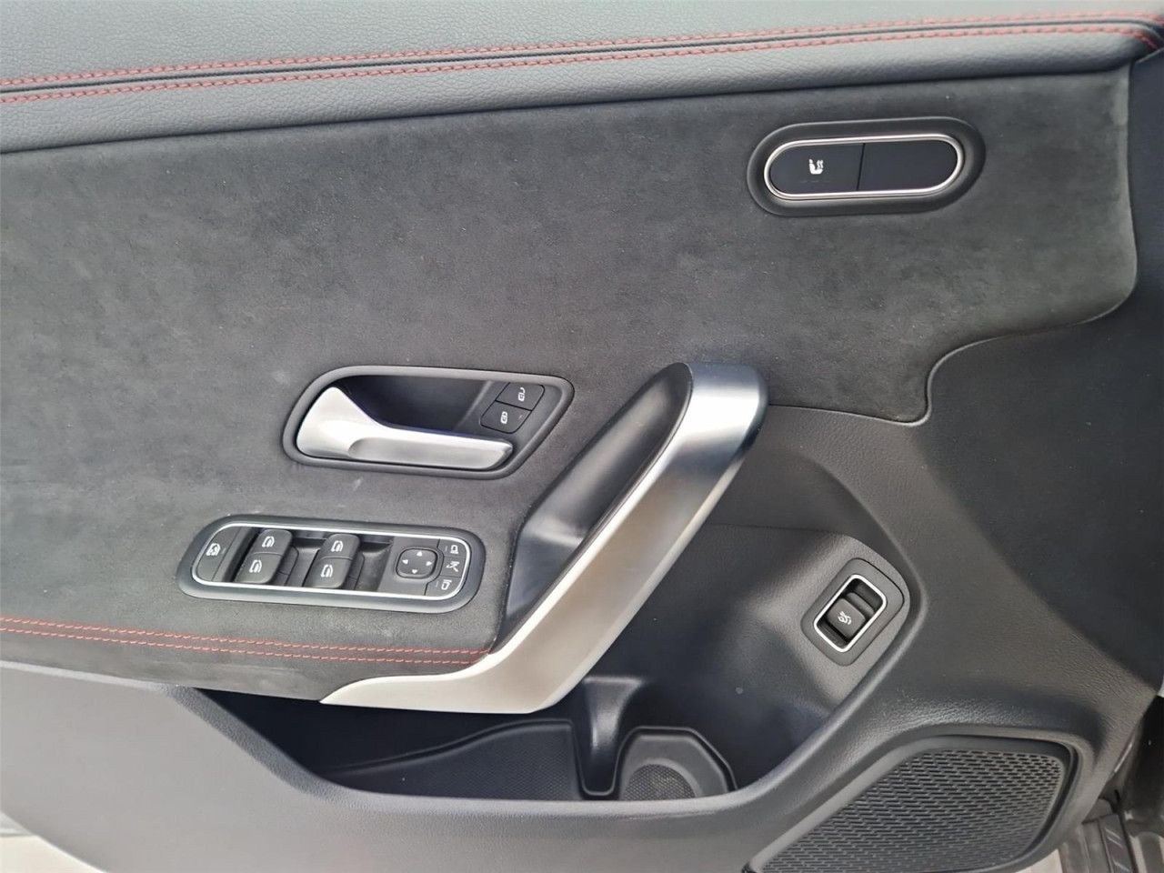 Fahrzeugbild 14 / 24