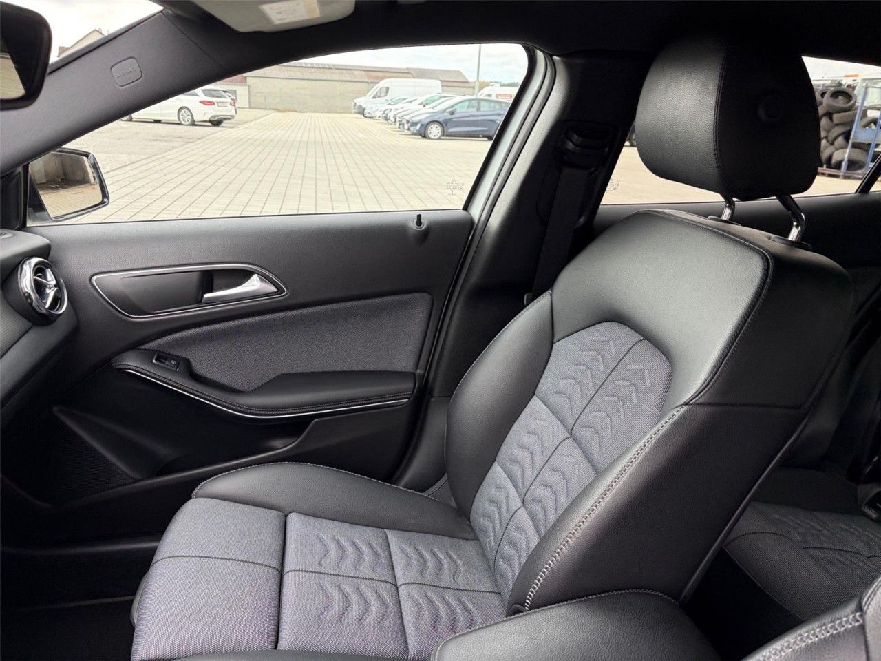 Fahrzeugbild 16 / 21