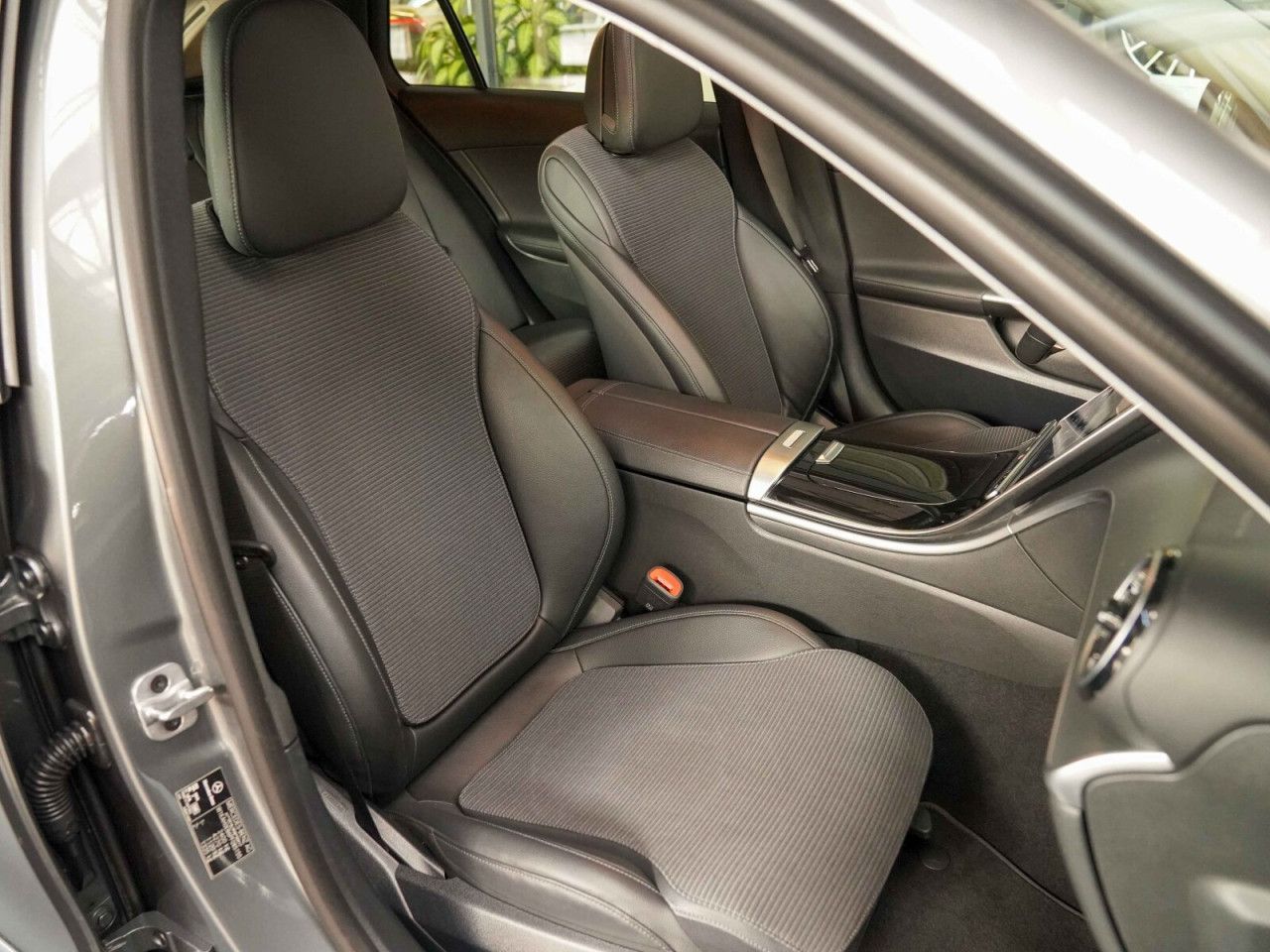 Fahrzeugbild 11 / 30