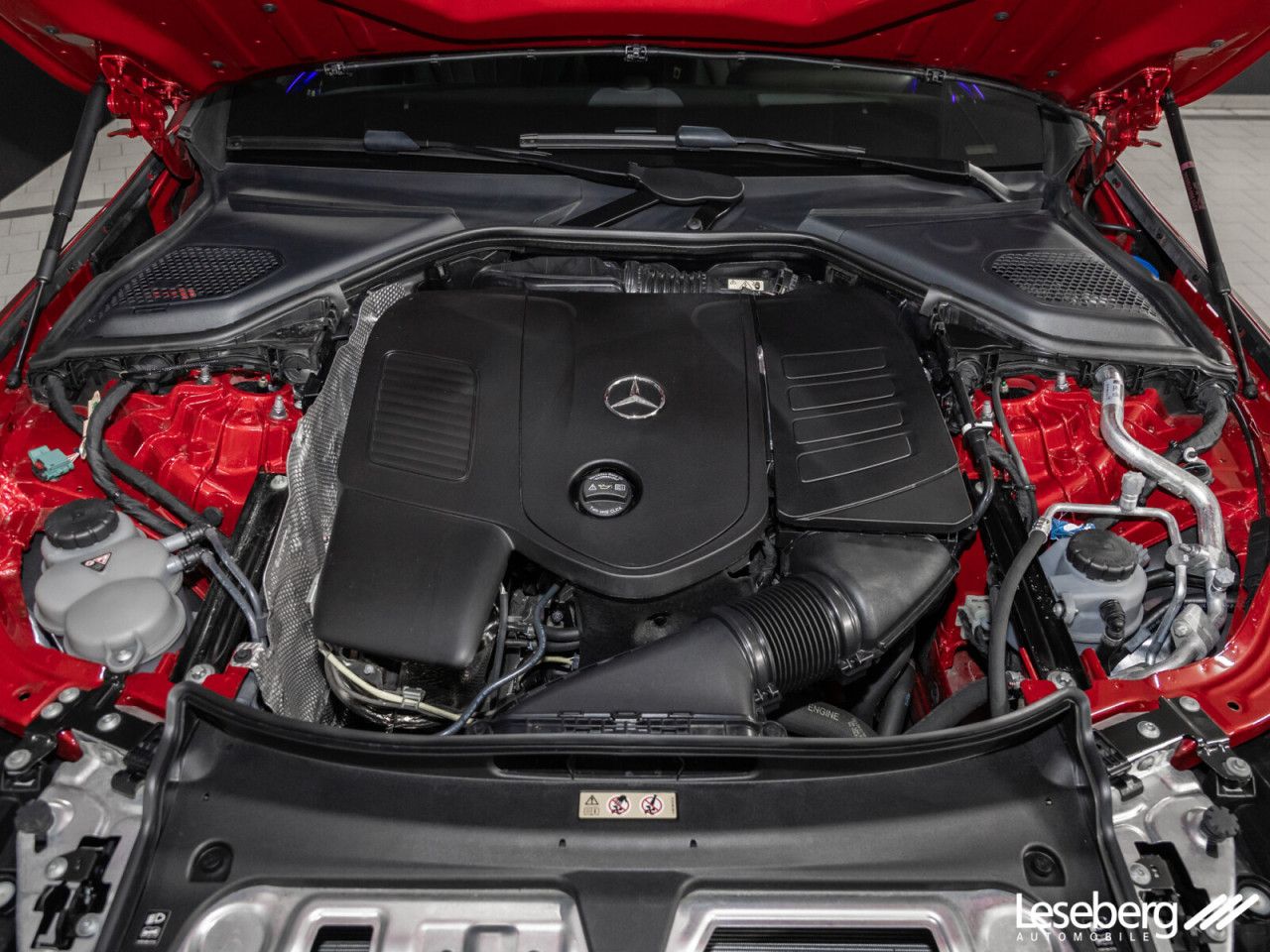Mercedes-Benz E-Klasse – Bild 8