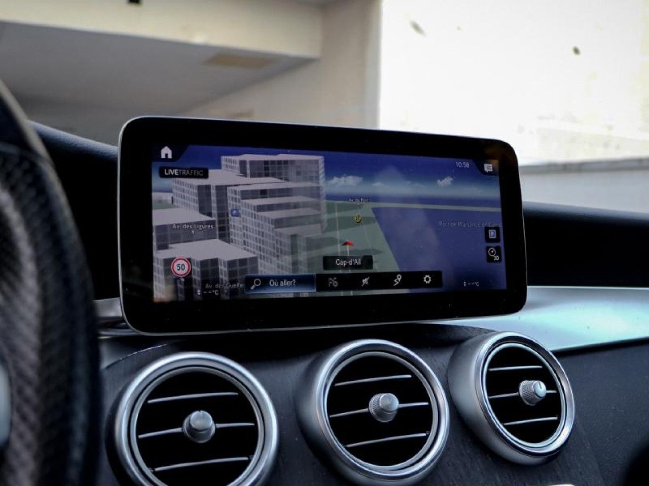 Photo du v&eacute;hicule 14 / 18