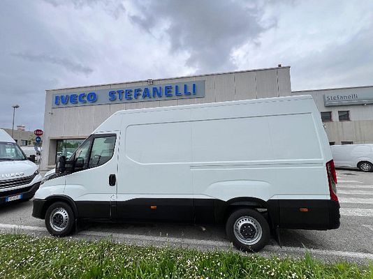 Immagine del veicolo 1 / 15