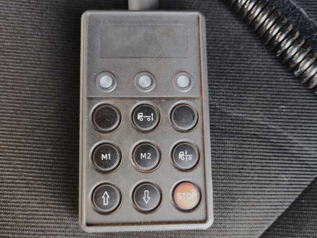 IVECO | ML180E28/P CASSONE FISSO