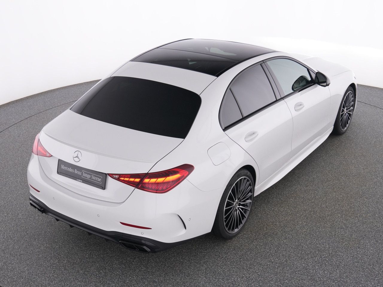 Mercedes-Benz C-Klasse – Bild 18