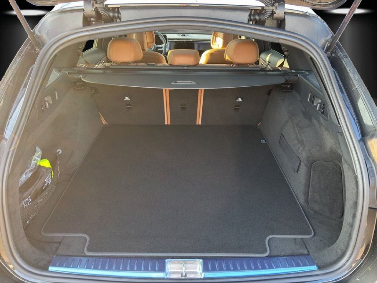 Mercedes-Benz E-Klasse – Bild 15