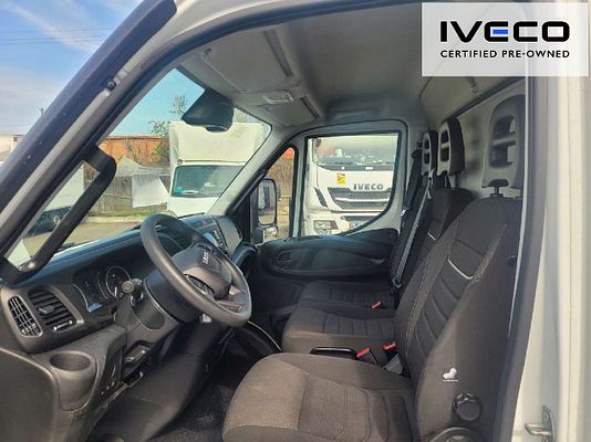 Immagine del veicolo 6 / 9