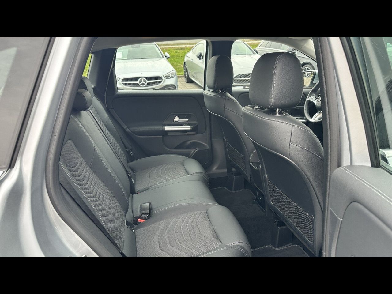 Fahrzeugbild 28 / 30