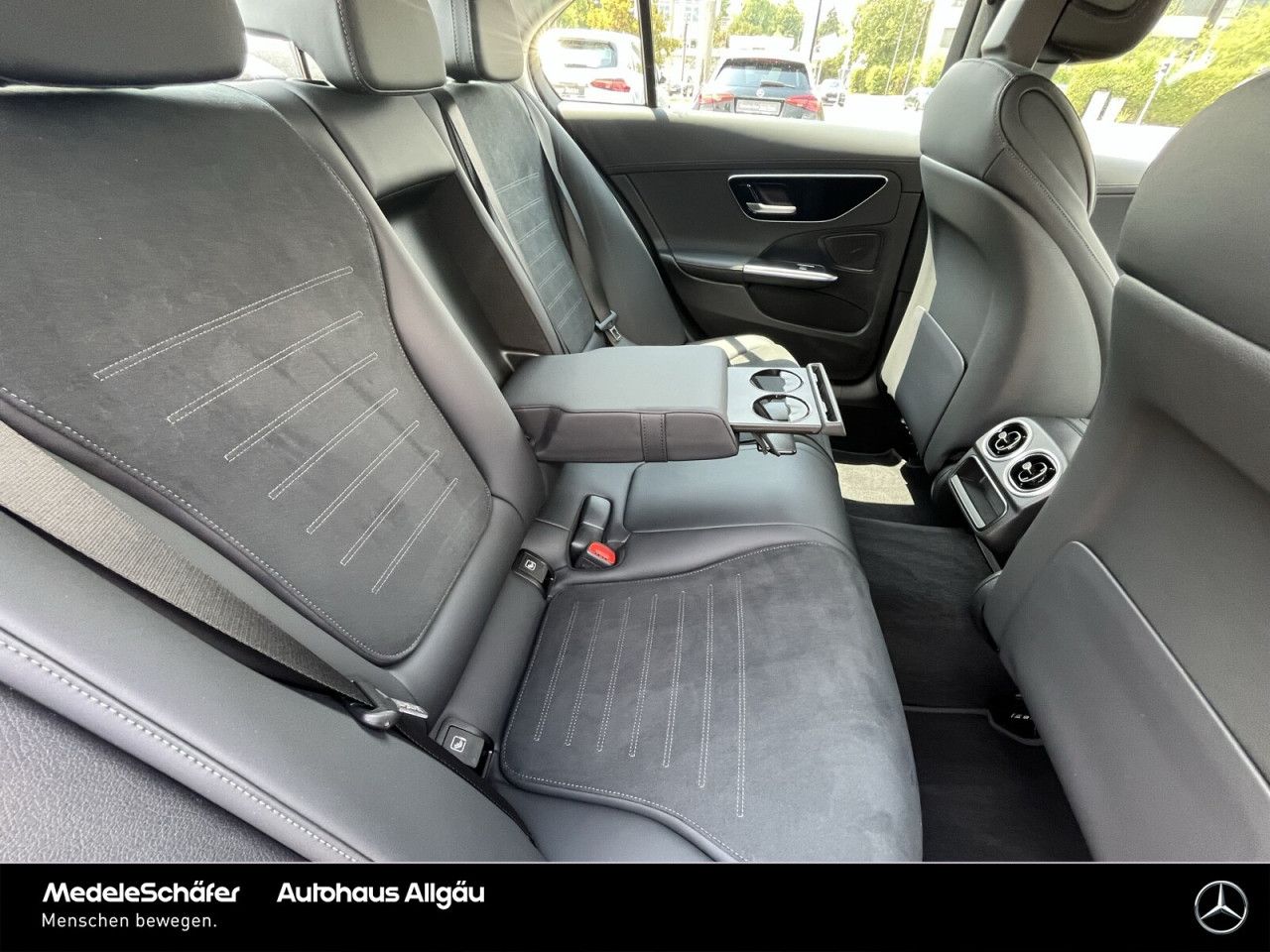 Mercedes-Benz C-Klasse – Bild 16