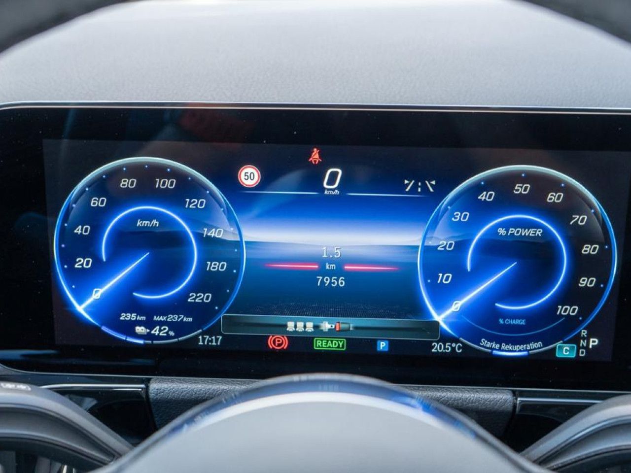 Mercedes-Benz EQA – Bild 17