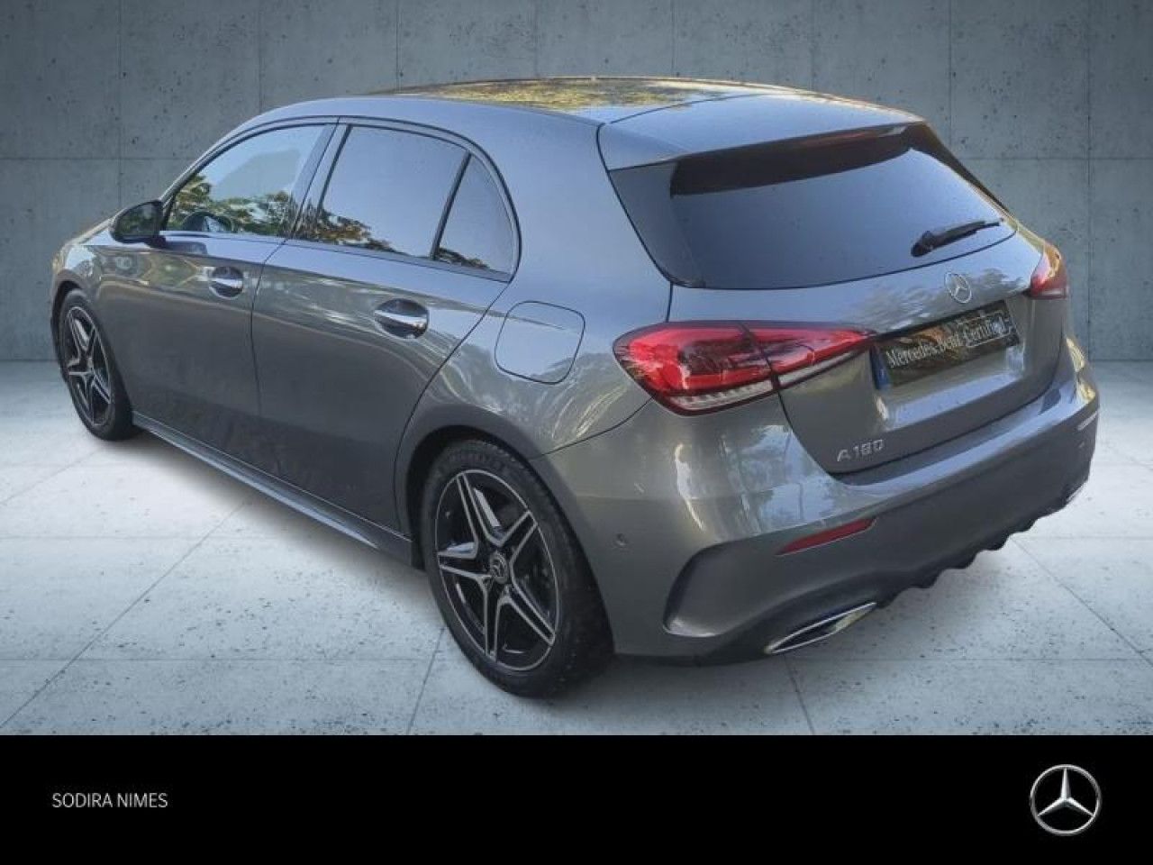 Photo du v&eacute;hicule 8 / 18