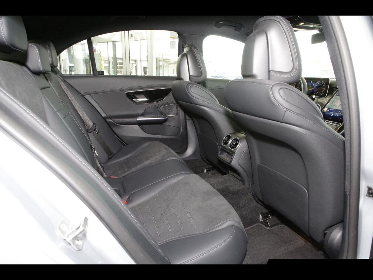 Mercedes-Benz C-Klasse – Bild 9