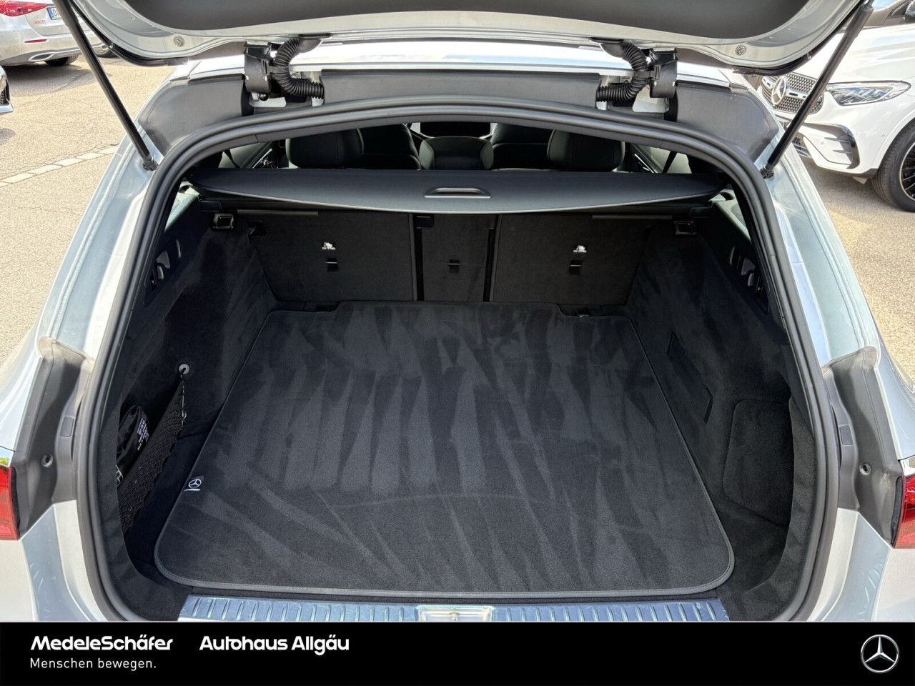 Mercedes-Benz E-Klasse – Bild 4