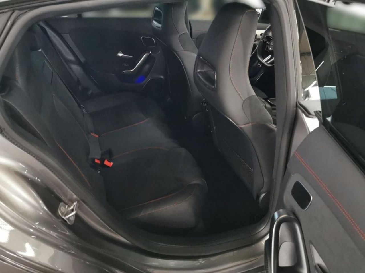 Fahrzeugbild 11 / 12