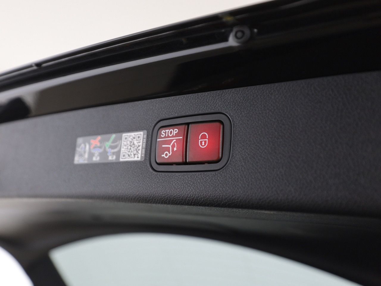 Mercedes-Benz E-Klasse – Bild 23