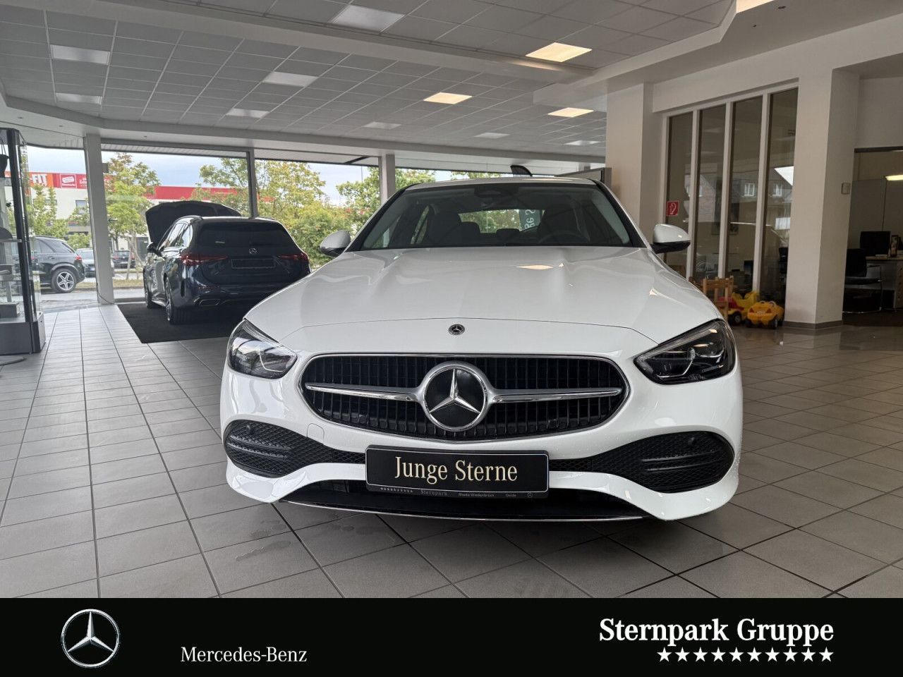 Mercedes-Benz C-Klasse – Bild 8
