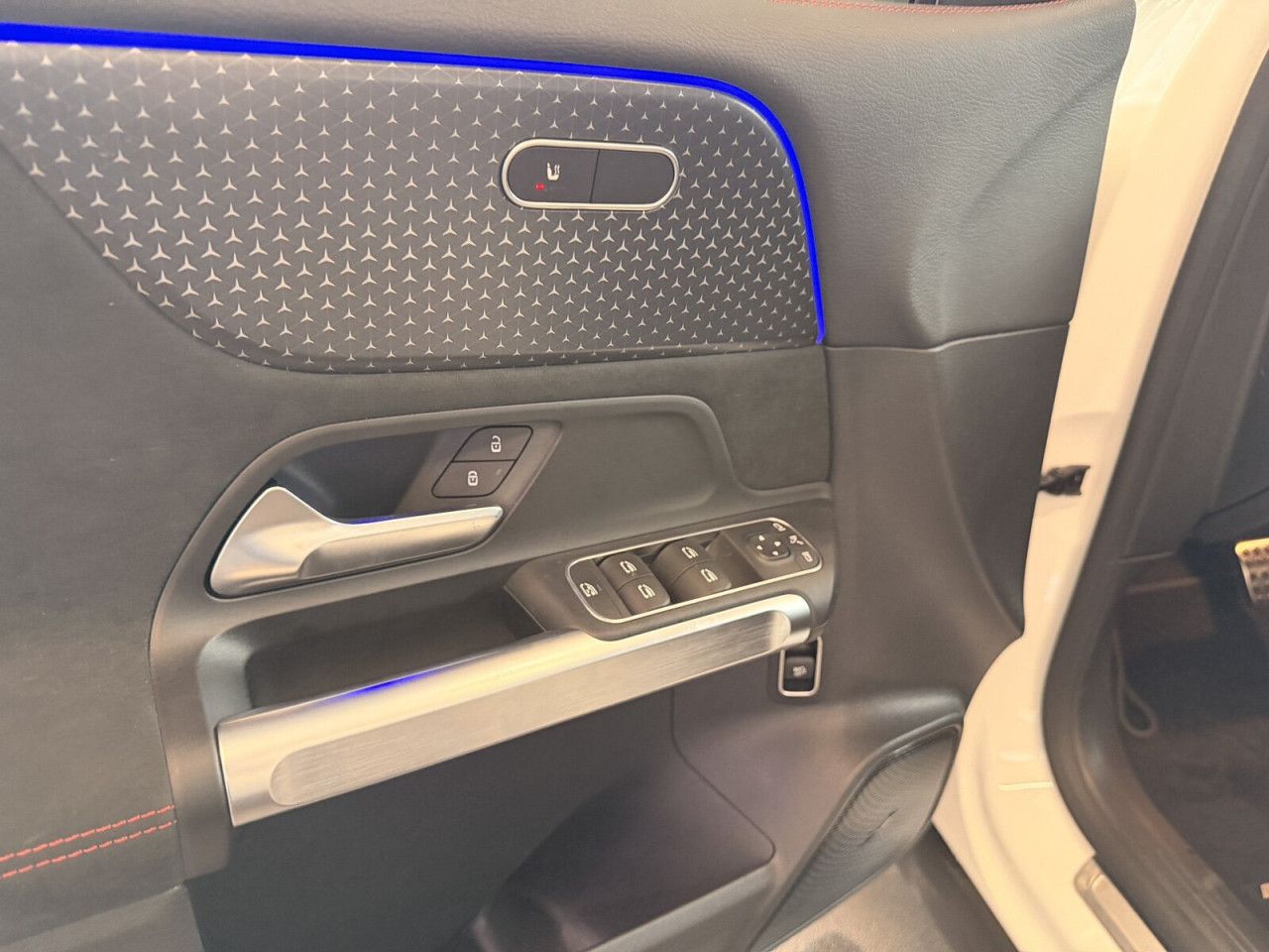 Fahrzeugbild 11 / 15