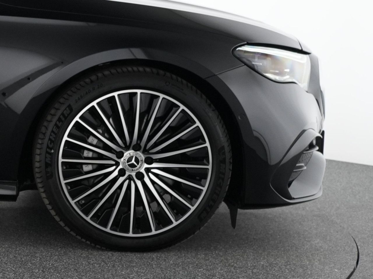 Mercedes-Benz E-Klasse – Bild 6